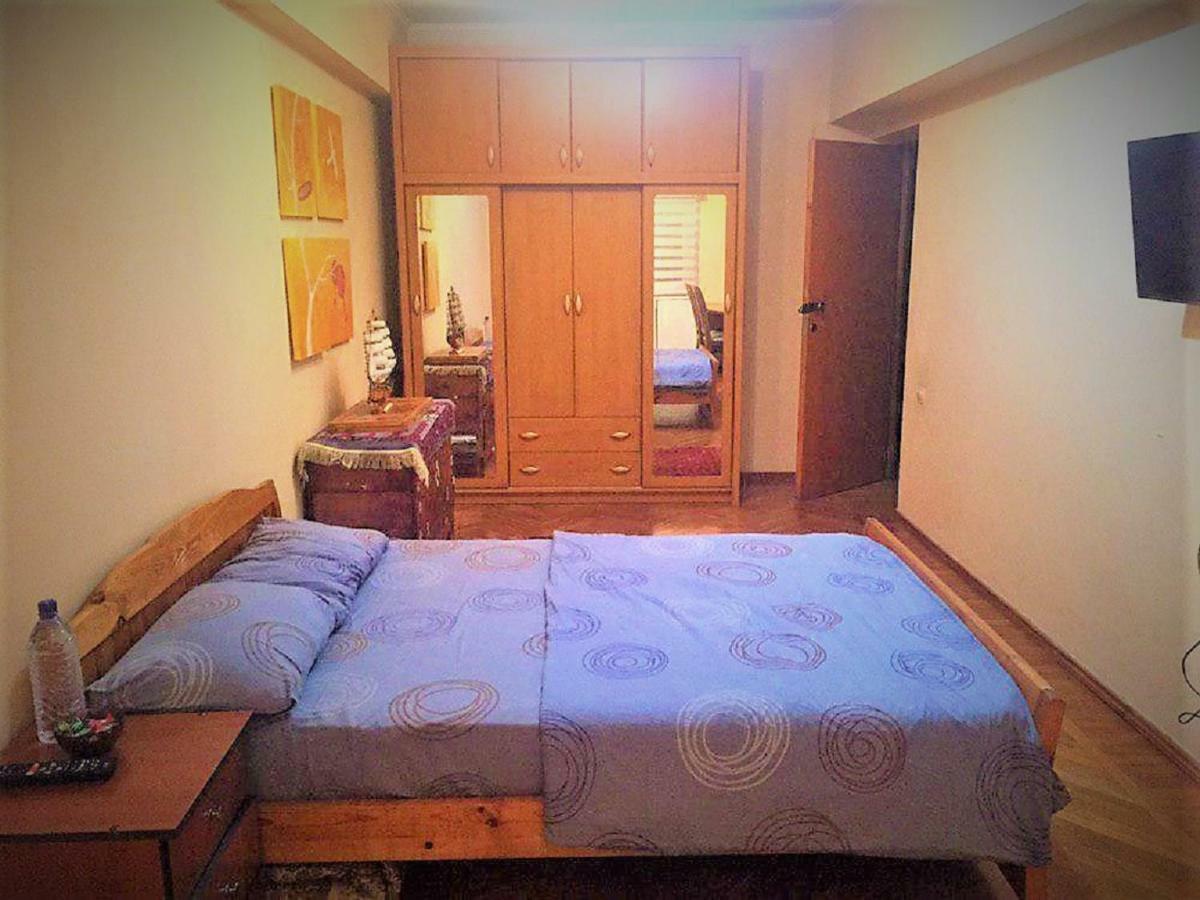 100 négyzetméteres, 3 hálószobás, 1 saját fürdőszobával rendelkező Apartman Shaykhontohur Negyed te Tasken Kültér fotó